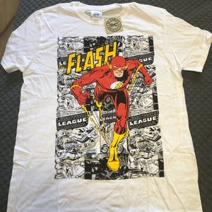 DC Comics The Flash T-Shirt - New with Tags